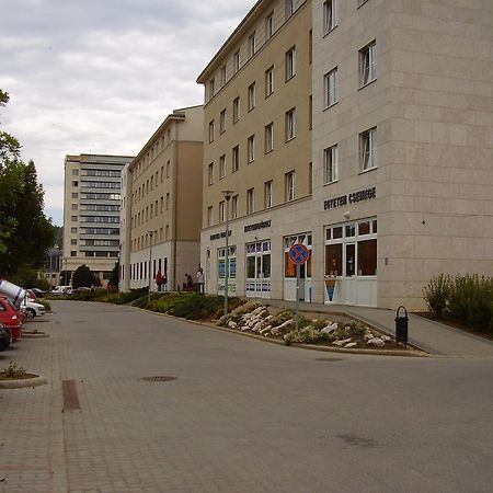 Uni-Hotel Diakotthon Miskolc Extérieur photo