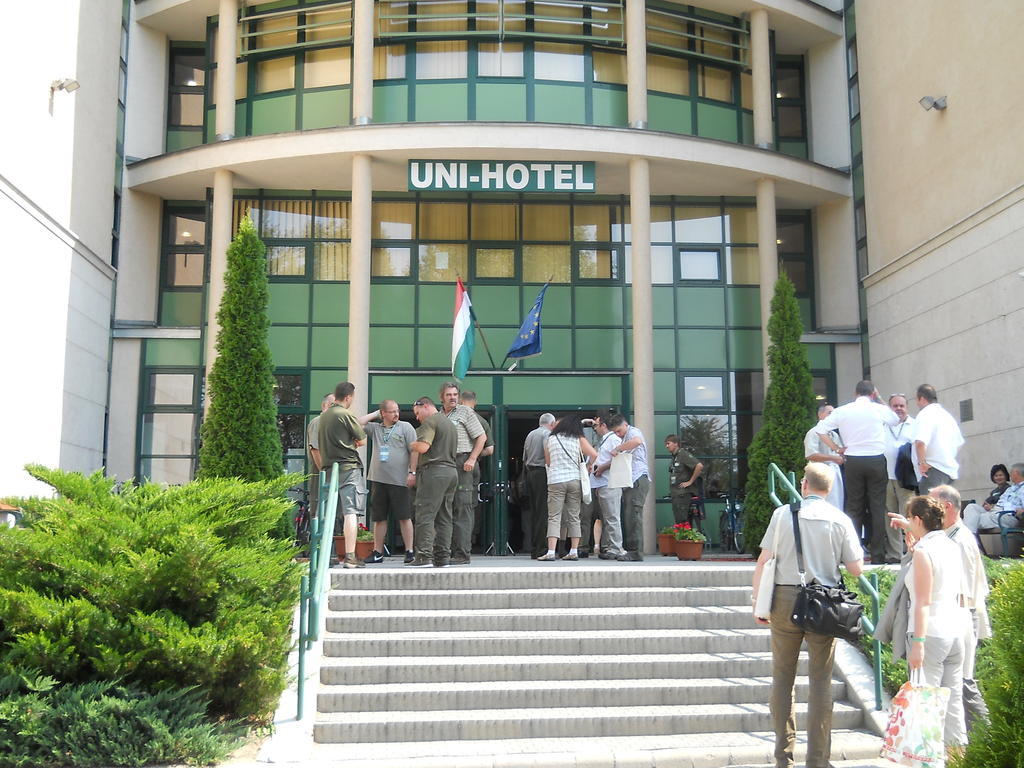 Uni-Hotel Diakotthon Miskolc Extérieur photo